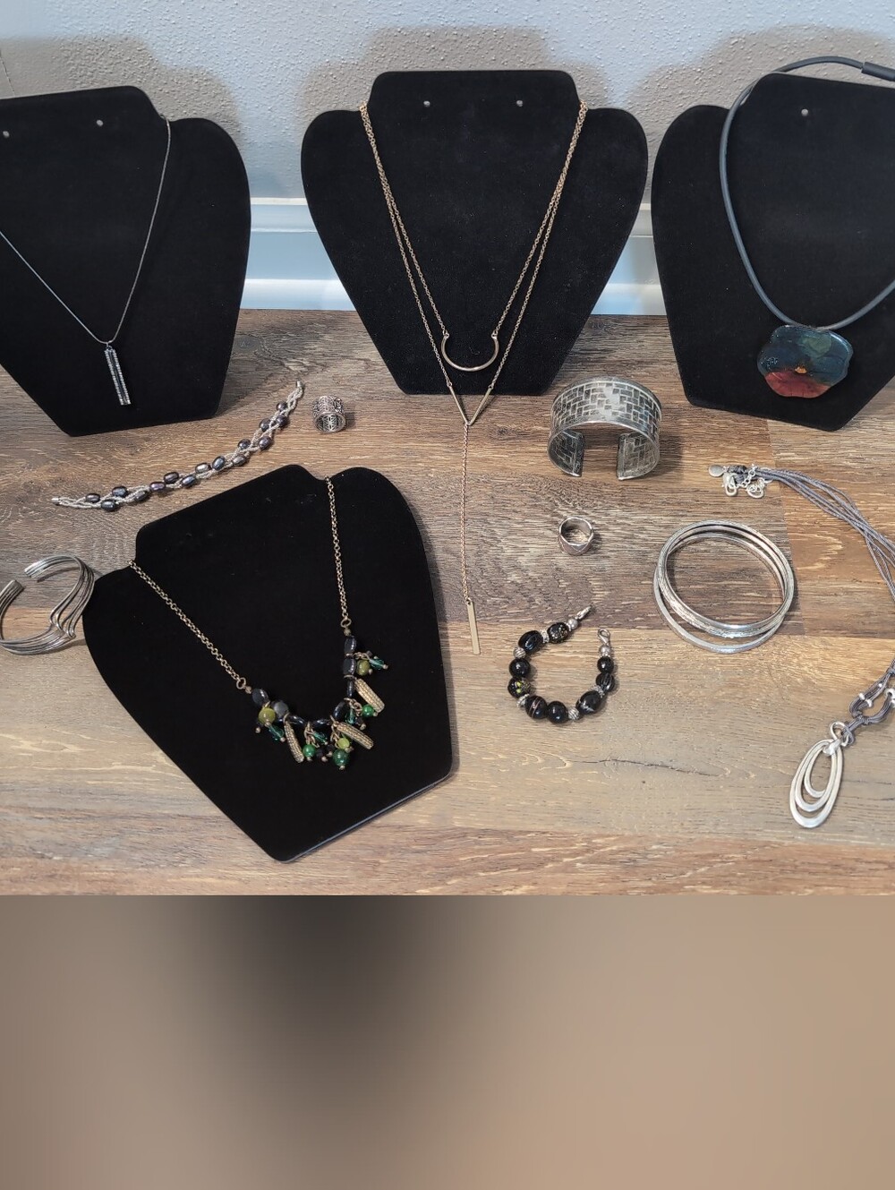 Set of 12 Vintage & Costume Jewelry Necklaces/Rings/Bracelets